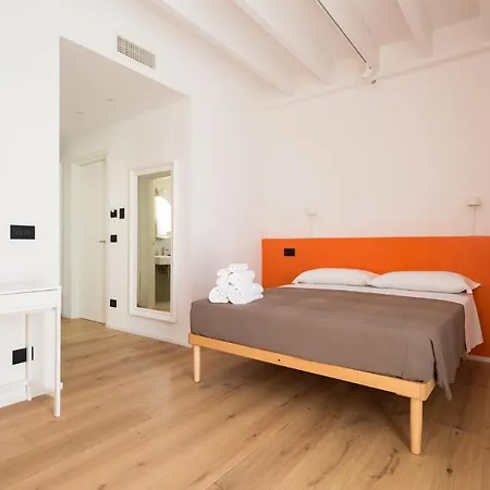 Konukevi Acquapazza Restaurant & San Benedetto del Tronto